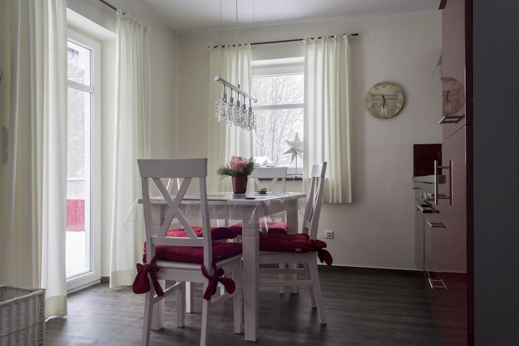 Haus Am Lagunenbad Ferienwohnung Ettelsberg Віллінген Номер фото
